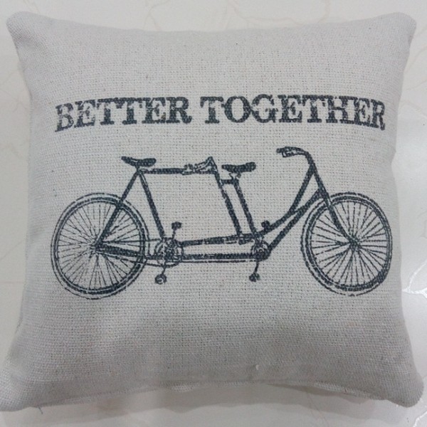 PRINTED CUSHION 4